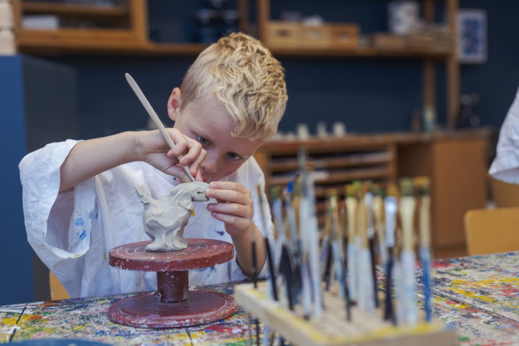 nils-aas-kunstverksted_51945324491_o