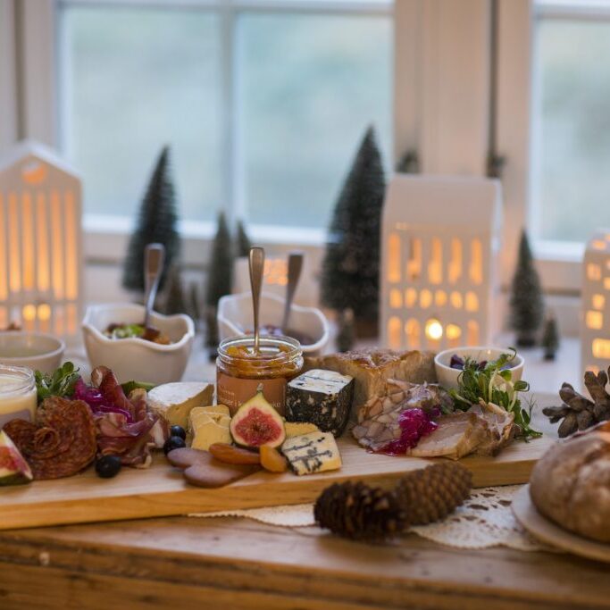 Jul; DGO; Husfrua; buffet; julesnacks